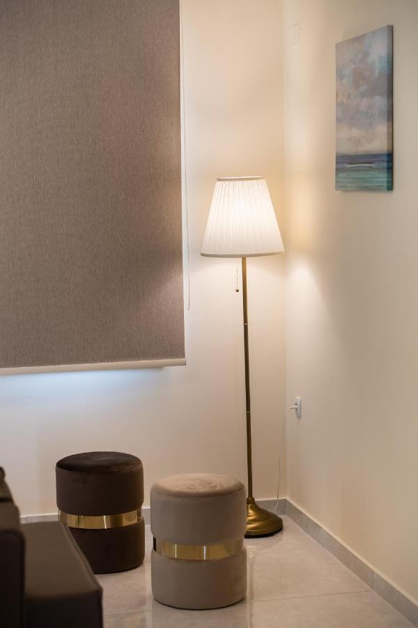 Bounatsa Studios & Apartments ニドリ エクステリア 写真
